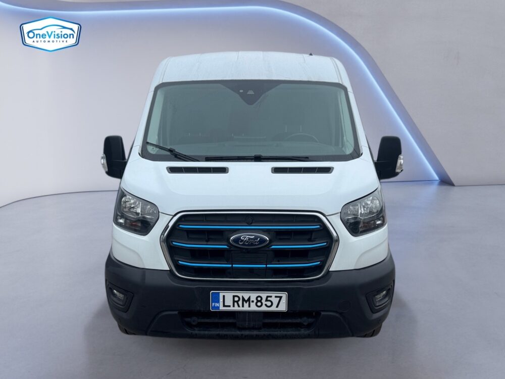 auto-Ford-Transit-LRM857-202604021037-7 auto-Ford-Transit-LRM857-202604021037-7