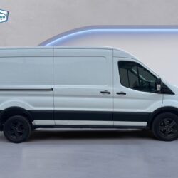 auto-Ford-Transit-YXJ665-202604021006-5