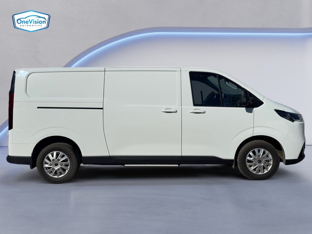 auto-Maxus-Deliver-7-MRJ266-202603241144-5 auto-Maxus-Deliver-7-MRJ266-202603241144-5