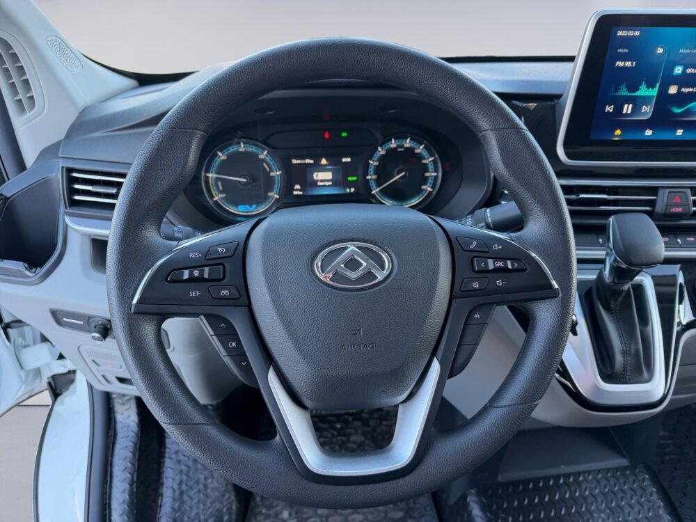 auto-Maxus-e-Deliver-9-KVC215-202604021141-12 auto-Maxus-e-Deliver-9-KVC215-202604021141-12