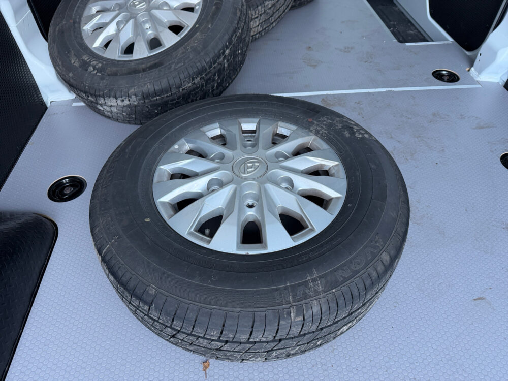 auto-Maxus-e-Deliver-9-KVC215-202604021141-14 auto-Maxus-e-Deliver-9-KVC215-202604021141-14