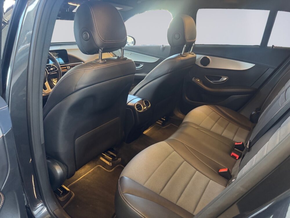 auto-Mercedes-Benz-EQC-XXO142-202604201412-13 auto-Mercedes-Benz-EQC-XXO142-202604201412-13
