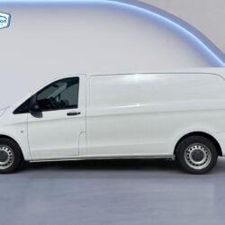auto-Mercedes-Benz-Vito-FOT941-202604231254-1