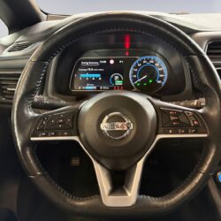 auto-Nissan-Leaf-IRZ723-202604301422-10