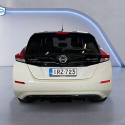 auto-Nissan-Leaf-IRZ723-202604301422-3
