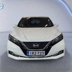 auto-Nissan-Leaf-IRZ723-202604301422-7