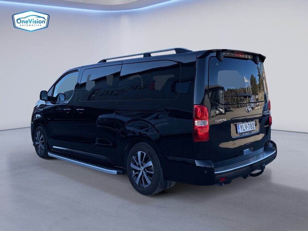 auto-Toyota-Proace-Verso-EV-YLV782-202604081735-2 auto-Toyota-Proace-Verso-EV-YLV782-202604081735-2