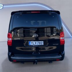 auto-Toyota-Proace-Verso-EV-YLV782-202604081735-3
