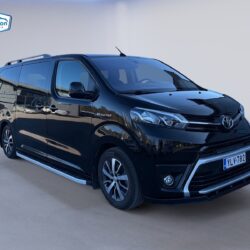 auto-Toyota-Proace-Verso-EV-YLV782-202604081735-6