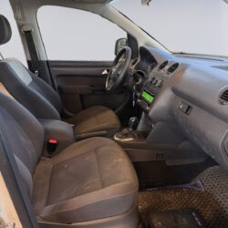 auto-Volkswagen-Caddy-Maxi-ILP820-202604291251-14