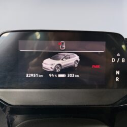 auto-Volkswagen-ID.4-JMT976-202604011448-11