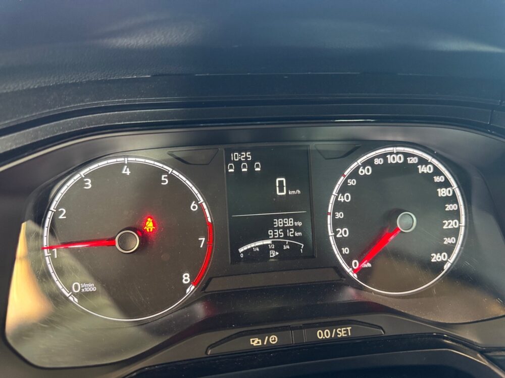 auto-Volkswagen-Polo-OXL969-202604241025-10 auto-Volkswagen-Polo-OXL969-202604241025-10