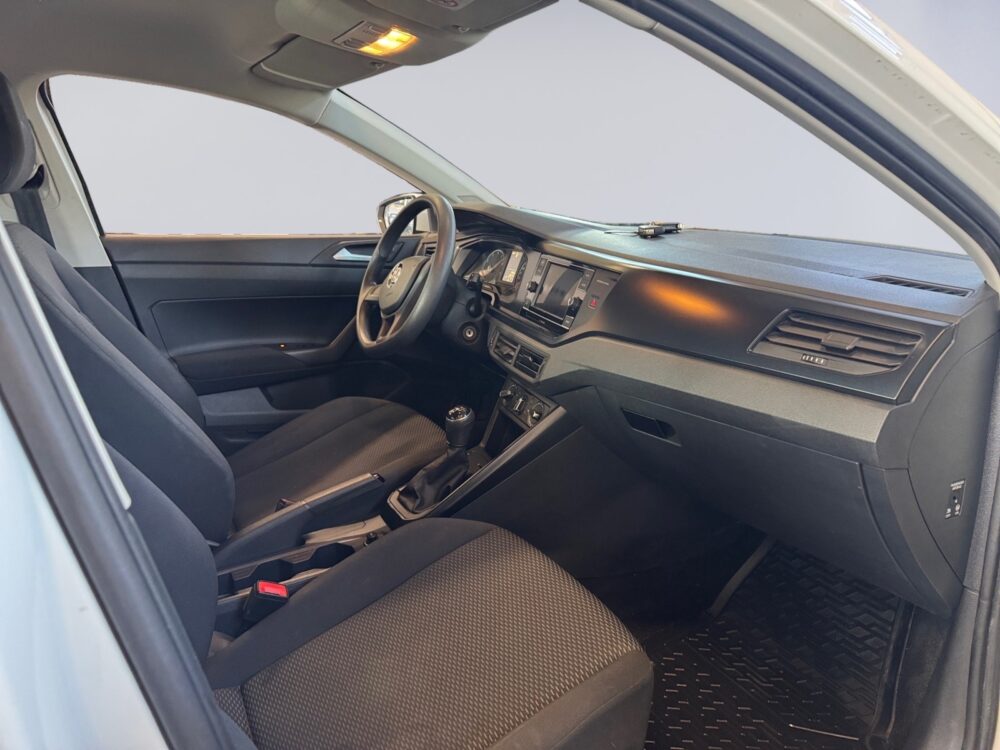 auto-Volkswagen-Polo-OXL969-202604241025-12 auto-Volkswagen-Polo-OXL969-202604241025-12