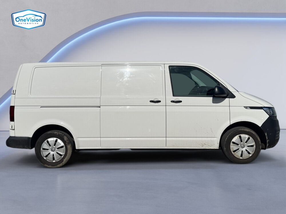 auto-Volkswagen-Transporter-FRE325-202604231336-5 auto-Volkswagen-Transporter-FRE325-202604231336-5