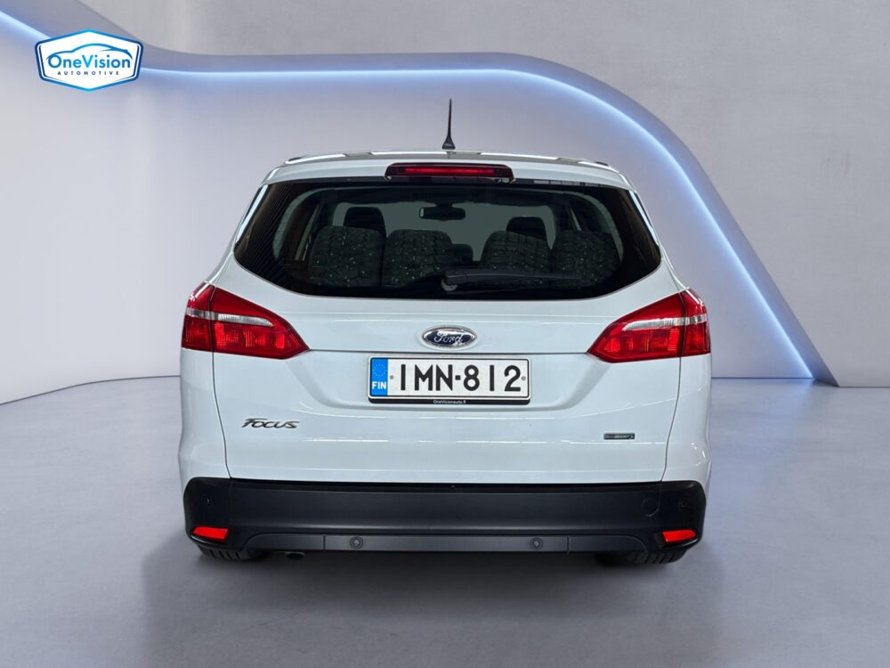 auto-Ford-Focus-IMN812-202605250953-3 auto-Ford-Focus-IMN812-202605250953-3