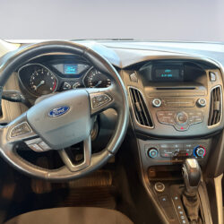 auto-Ford-Focus-IMN812-202605250953-9