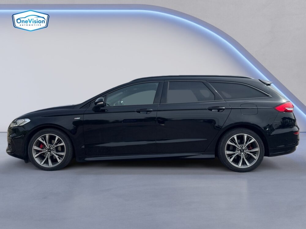 auto-Ford-Mondeo-ETM246-202605151425-1 auto-Ford-Mondeo-ETM246-202605151425-1