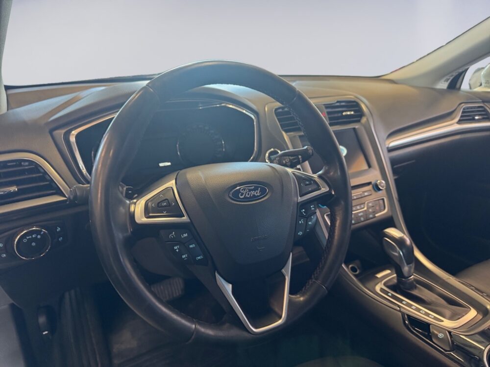 auto-Ford-Mondeo-JKI776-202605200956-9 auto-Ford-Mondeo-JKI776-202605200956-9