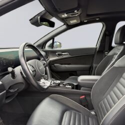auto-Kia-Sportage-ZPJ384-202605201445-8