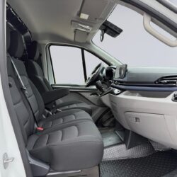 auto-Maxus-Deliver-7-MRJ266-202605201411-14