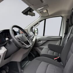 auto-Maxus-Deliver-7-MRJ266-202605201411-8