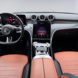 auto-Mercedes-Benz-C-IRB175-202605201105-10