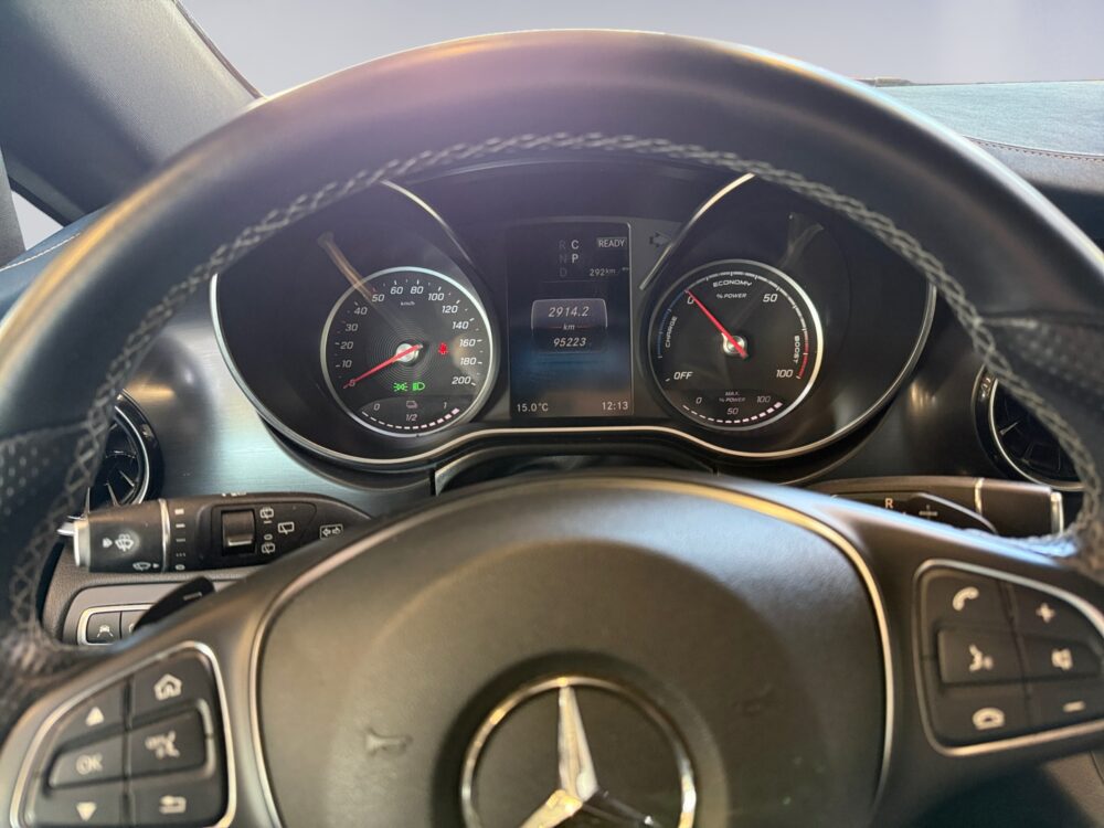 auto-Mercedes-Benz-EQV-OZK877-202605071233-11 auto-Mercedes-Benz-EQV-OZK877-202605071233-11