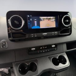 auto-Mercedes-Benz-Sprinter-P757352-202605291703-10