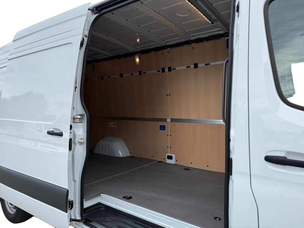 auto-Mercedes-Benz-Sprinter-P757352-202605291703-13 auto-Mercedes-Benz-Sprinter-P757352-202605291703-13