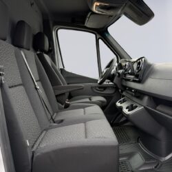 auto-Mercedes-Benz-Sprinter-P757352-202605291703-14