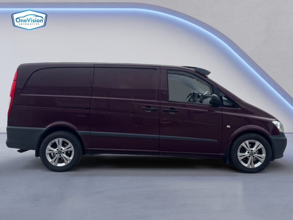 auto-Mercedes-Benz-Vito-VZU540-202605221451-5 auto-Mercedes-Benz-Vito-VZU540-202605221451-5