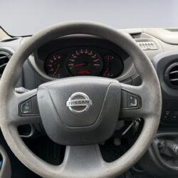 auto-Nissan-NV400-JJU168-202605041035-11
