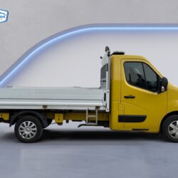 auto-Nissan-NV400-JJU168-202605041035-5
