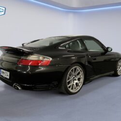 auto-PORSCHE-911-MMM334-202605040915-5