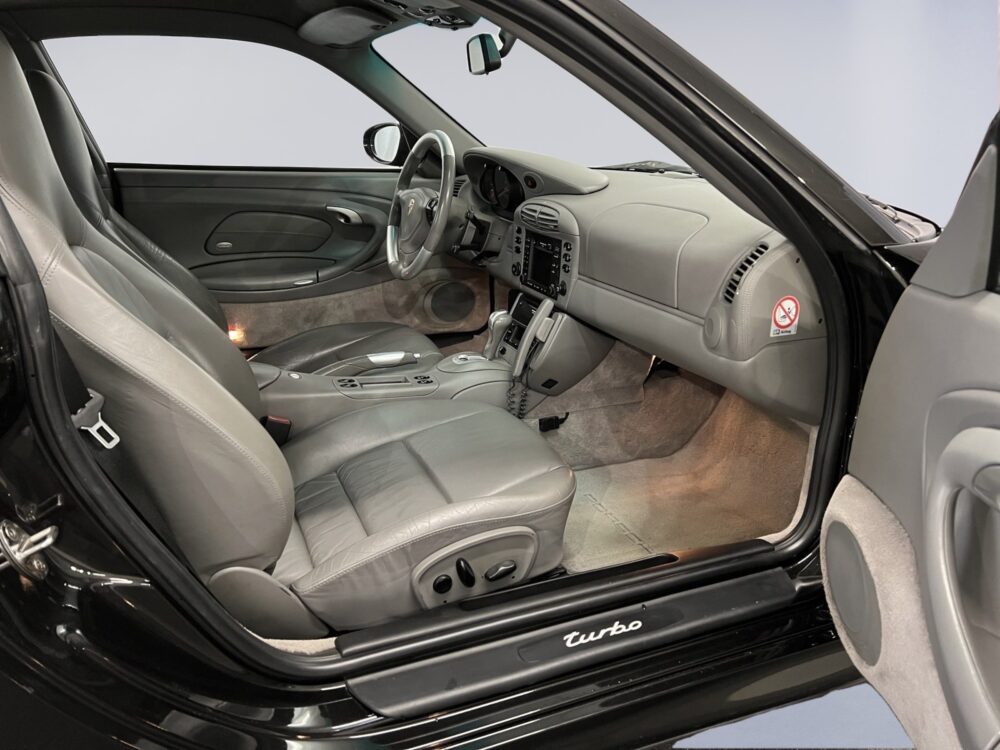 auto-PORSCHE-911-MMM334-202605040915-8 auto-PORSCHE-911-MMM334-202605040915-8