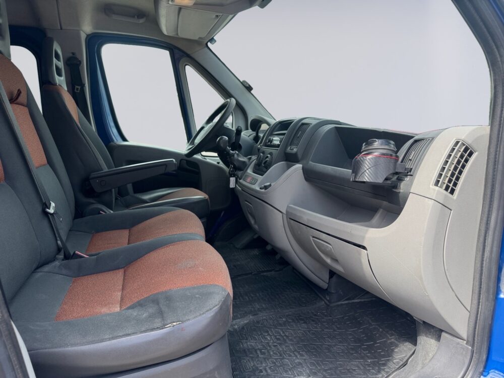 auto-Fiat-Ducato-JHG453-202606051436-11 auto-Fiat-Ducato-JHG453-202606051436-11