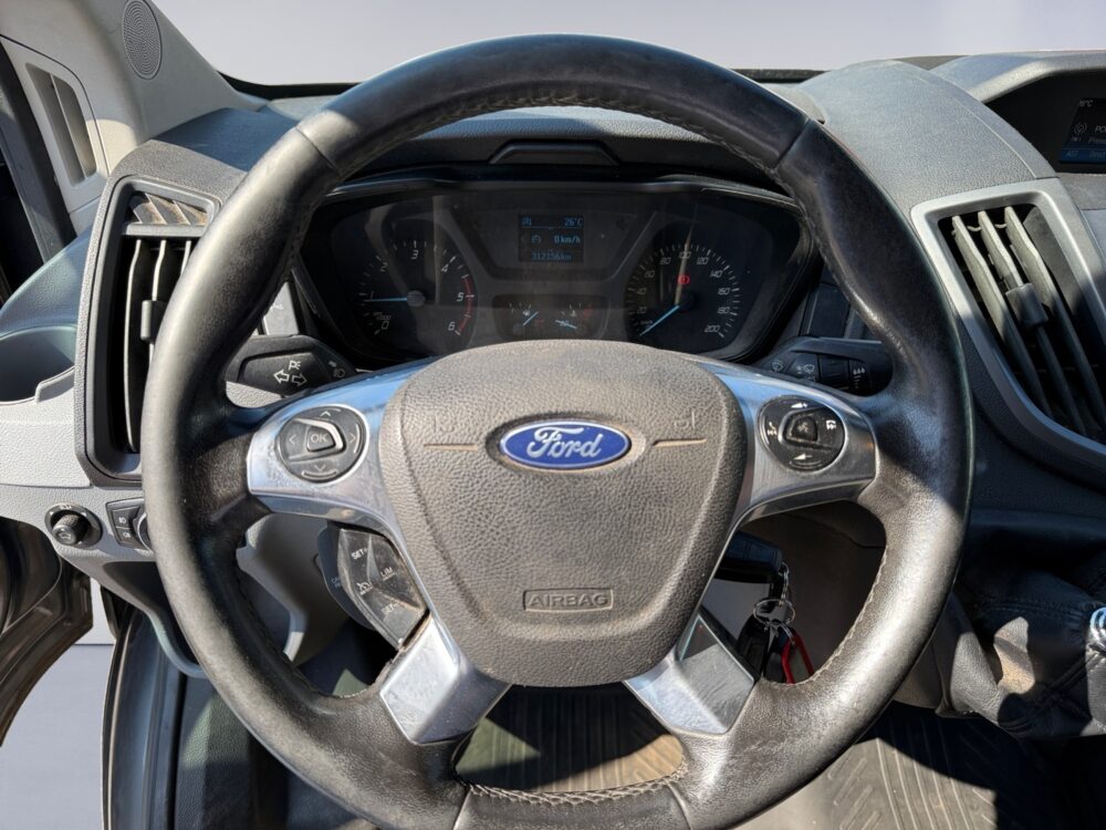auto-Ford-Transit-JKF517-202606301034-9 auto-Ford-Transit-JKF517-202606301034-9