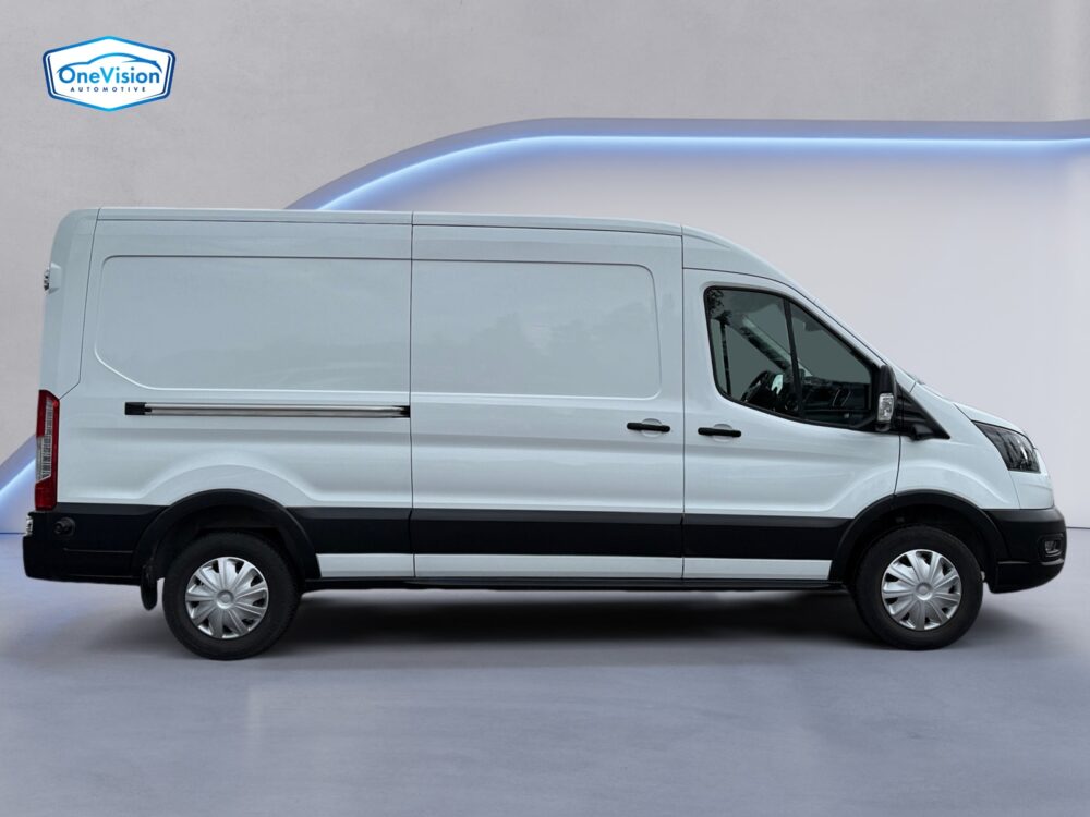 auto-Ford-Transit-LRM857-202606101326-5 auto-Ford-Transit-LRM857-202606101326-5