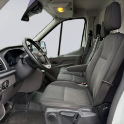 auto-Ford-Transit-LRM857-202606101326-8