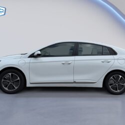 auto-Hyundai-IONIQ-plug-in-OZK871-202606151615-1