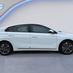 auto-Hyundai-IONIQ-plug-in-OZK871-202606151615-5