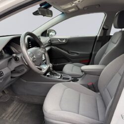 auto-Hyundai-IONIQ-plug-in-OZK871-202606151615-8