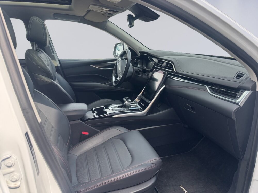 auto-Maxus-Euniq-6-JMO372-202606031702-11 auto-Maxus-Euniq-6-JMO372-202606031702-11