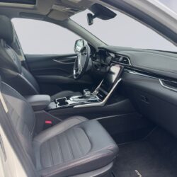 auto-Maxus-Euniq-6-JMO372-202606031702-11