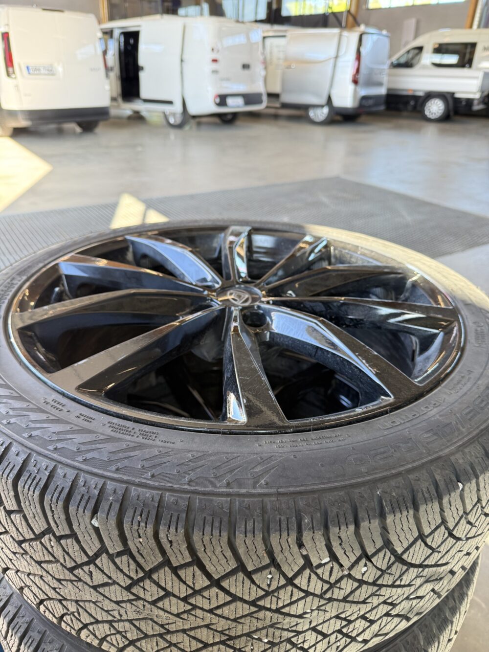 auto-Maxus-Euniq-6-JMO372-202606031702-15 auto-Maxus-Euniq-6-JMO372-202606031702-15