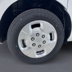 auto-Maxus-e-Deliver-5-ZPN456-202606101524-15