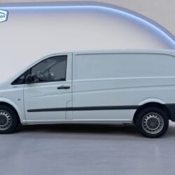 auto-Mercedes-Benz-Vito-YIB157-202606021345-1