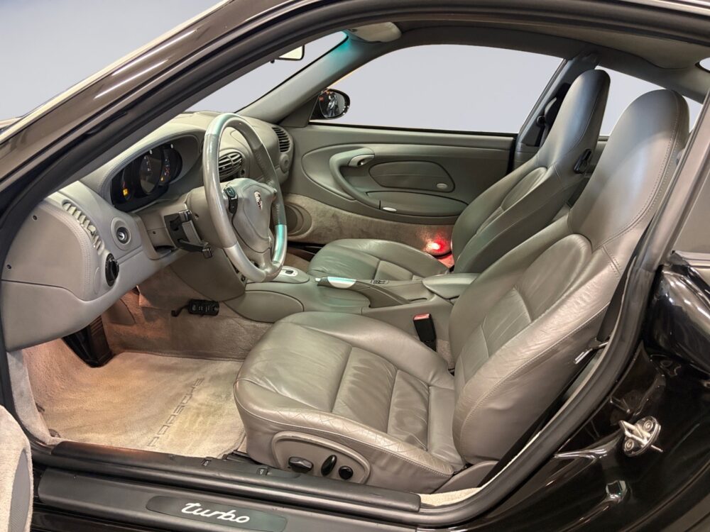 auto-PORSCHE-911-MMM334-202606021403-8 auto-PORSCHE-911-MMM334-202606021403-8