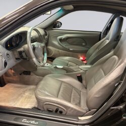 auto-PORSCHE-911-MMM334-202606021403-8
