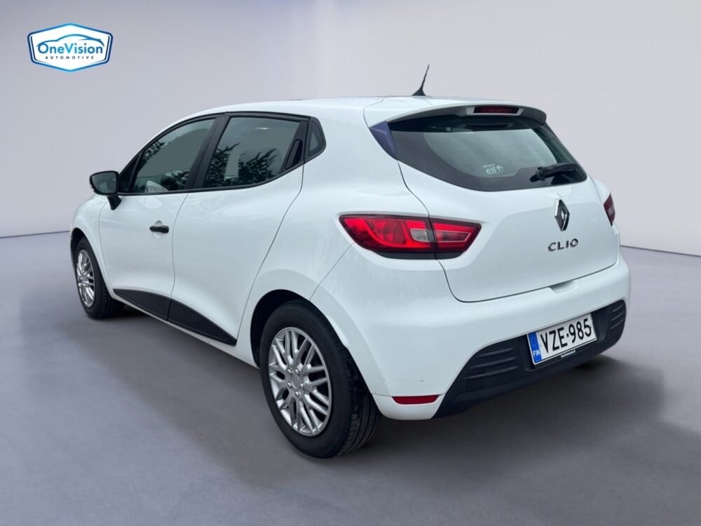auto-Renault-Clio-VZE985-202606091339-2 auto-Renault-Clio-VZE985-202606091339-2